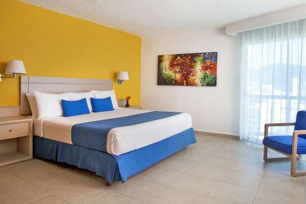 STANDARD ROOM WITH MOUNTAIN VIEW Amares Acapulco Hotel in Acapulco
