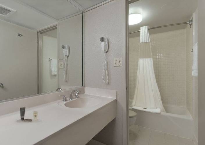 HabitaciÓn estÁndar hotel ramada gateway orlando florida HabitaciÓn estÁndar hotel ramada gateway orlando florida