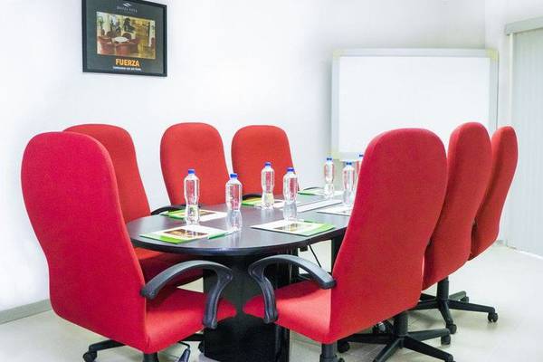 Business center Viva Villahermosa Hotel Business center Viva Villahermosa Hotel