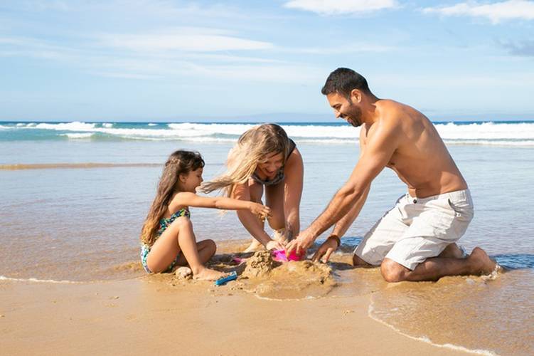 START THE YEAR TRAVELING. Ostar Grupo Hotelero START THE YEAR TRAVELING. Ostar Grupo Hotelero