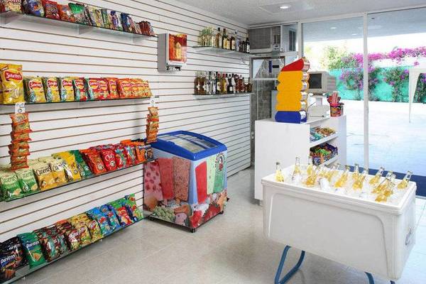 Mini market calinda beach acapulco hotel Mini market calinda beach acapulco hotel