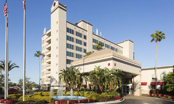 Fachada Hotel Ramada Gateway Orlando en Orlando
