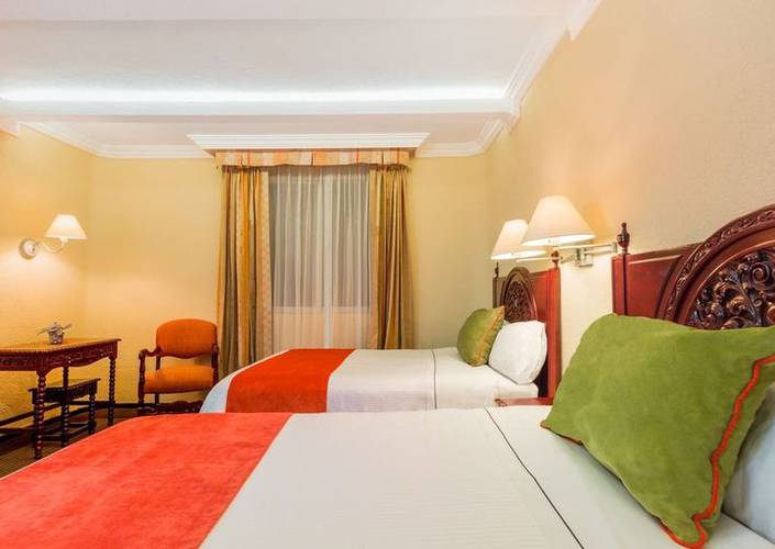Single or double deluxe room geneve mexico city hotel Single or double deluxe room geneve mexico city hotel