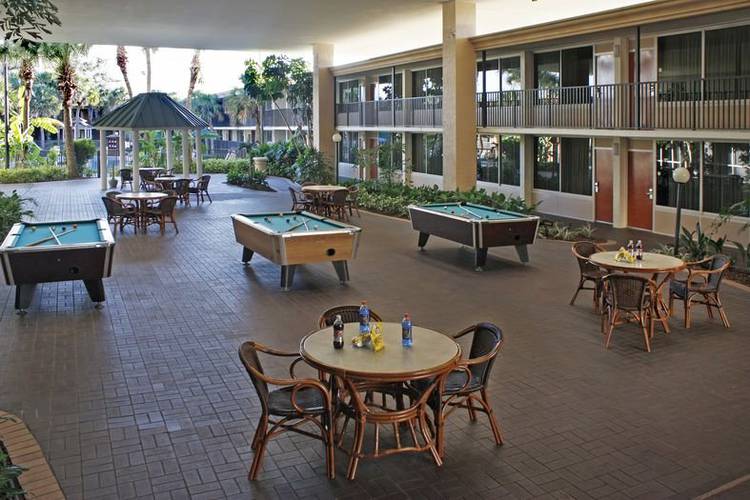 Patio Hotel Ramada Gateway Orlando