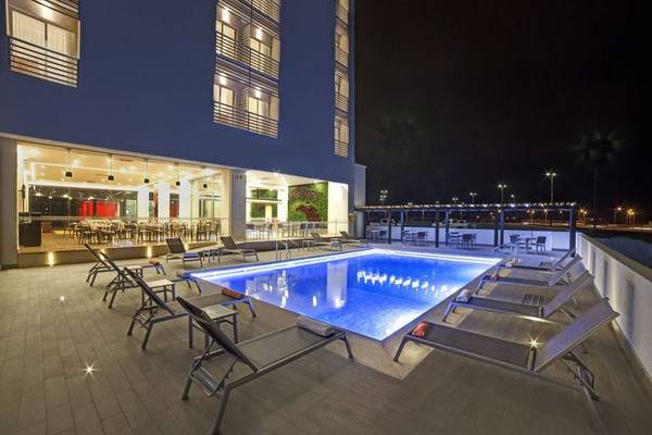 Alberca Hotel Yes Inn Nuevo Veracruz Alberca Hotel Yes Inn Nuevo Veracruz