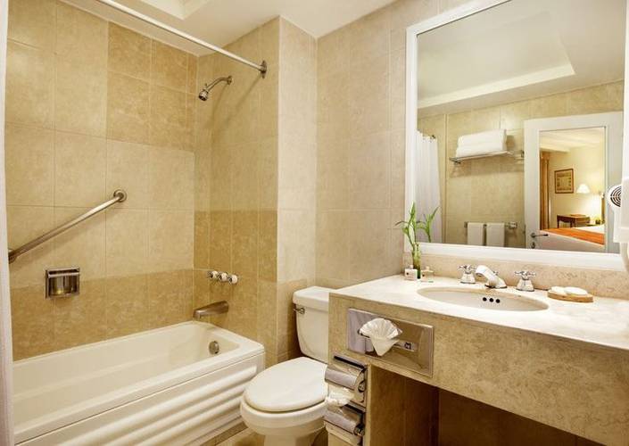 Single or double deluxe room geneve mexico city hotel Single or double deluxe room geneve mexico city hotel