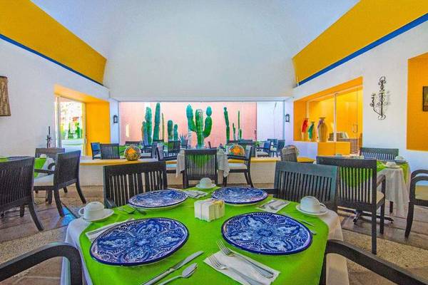 RESTAURANTS Loreto Bay Golf Resort & Spa at Baja Hotel Loreto, B.C.S. RESTAURANTS Loreto Bay Golf Resort & Spa at Baja Hotel Loreto, B.C.S.