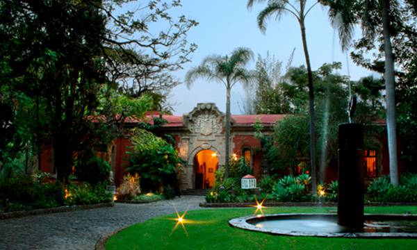 Facade Racquet Cuernavaca Hotel in Cuernavaca Facade Racquet Cuernavaca Hotel in Cuernavaca