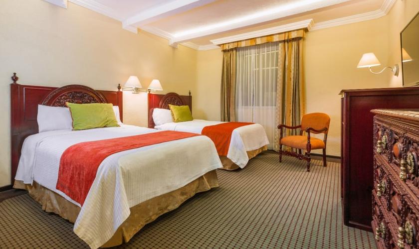 Single or double deluxe room Geneve Mexico City Hotel Single or double deluxe room Geneve Mexico City Hotel