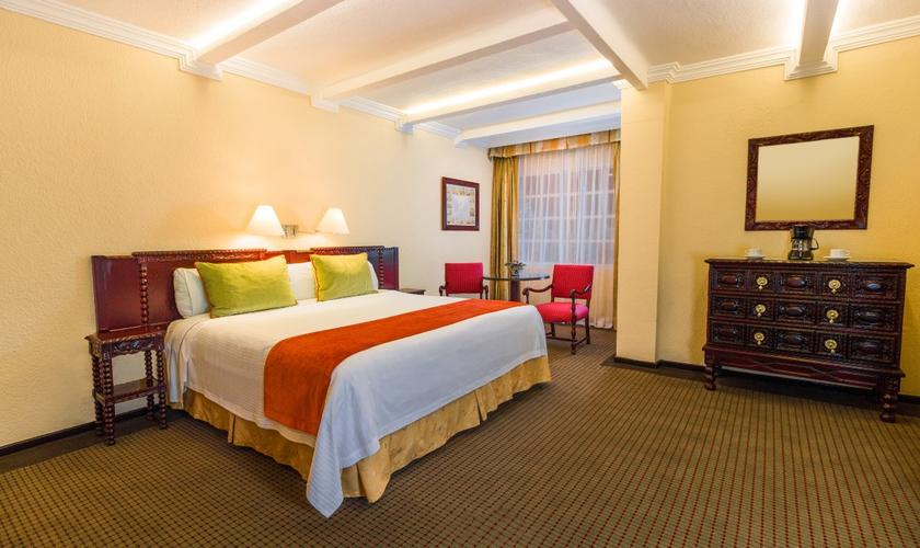 Single or double deluxe room Geneve Mexico City Hotel Single or double deluxe room Geneve Mexico City Hotel