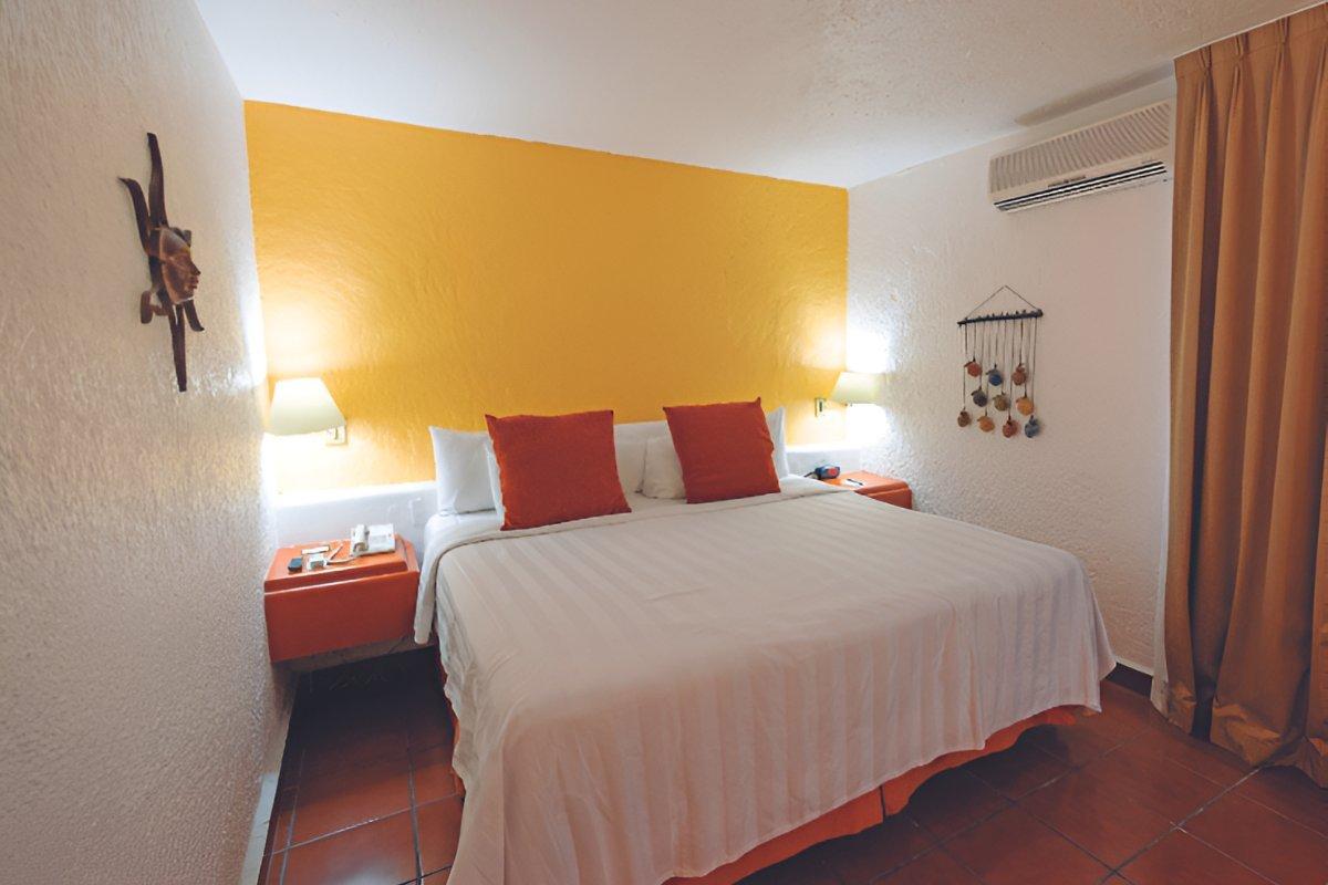 Junior Suite Racquet Cuernavaca Hotel Junior Suite Racquet Cuernavaca Hotel